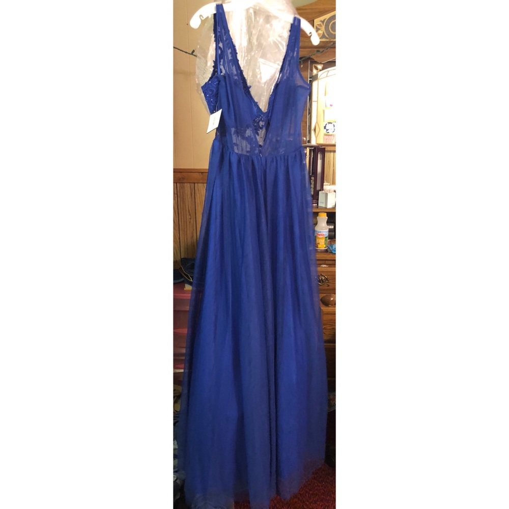 Prom Dress - Picture 2 of 2
